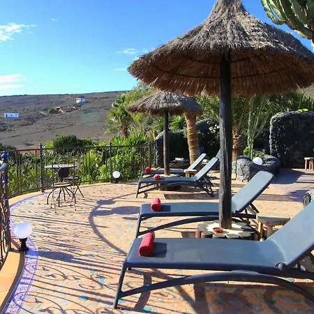 Concha - Sonnenbett, Sauna, Traumhafter Meerblick, Beheizter Pool, Billiard, Tischtennis *