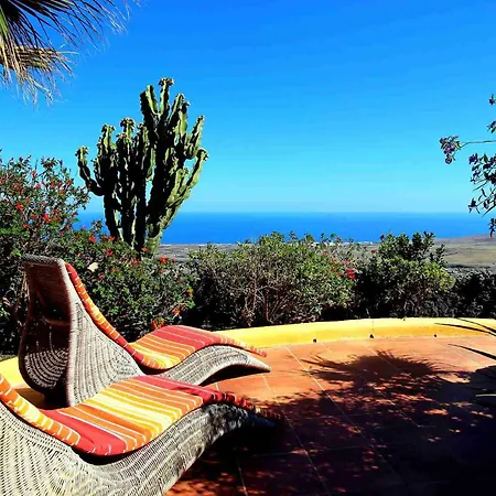 Concha - Sonnenbett, Sauna, Traumhafter Meerblick, Beheizter Pool, Billiard, Tischtennis *