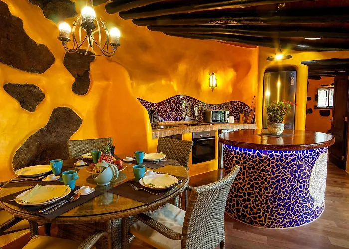 Concha - Sonnenbett, Sauna, Traumhafter Meerblick, Beheizter Pool, Billiard, Tischtennis بيت للعطل *